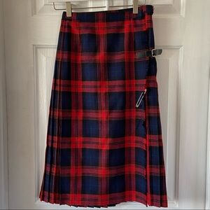 Browns of Bermuda Red Wool Pleated Kilt Size 8